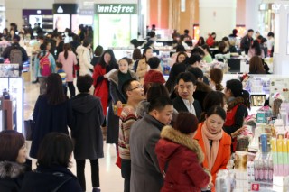 Cosmetics a bright spot in Korea’s stock market Cosmetics a bright spot in Korea’s stock market
