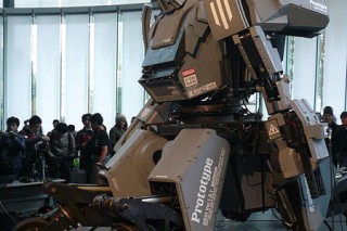 Military think tank calls for robot development