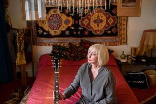 Hendrix‘s restored flat provides glimpse into swinging ’60s London