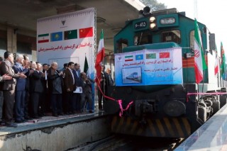 First ‘Silk Road’ train arrives in Tehran from China