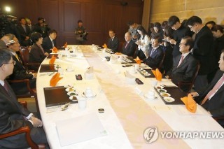 BOK chief says more uncertainty in global financial market