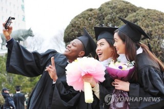 Number of foreign students hit record high