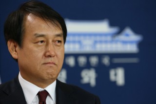 Park’s oveconfidence, economic doldrums blamed for election defeat