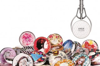 Cosmetics company DSB Korea follows the cushion compact trend