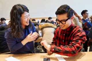 Will Apple’s first Korean store bring market impact?