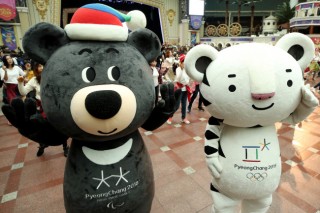 [PyeongChang 2018] Meet the 2018 PyeongChang Olympics mascots: Soohorang and Bandabi