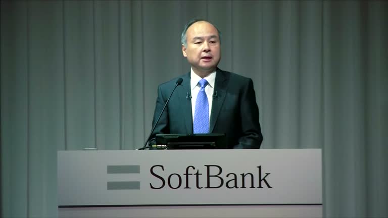 “SoftBank enters negotiations to acquire a 25% stake in Vision Fund Arm”