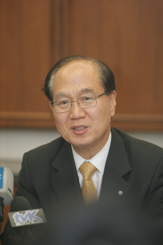 유재환행장