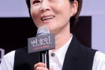 [이슈현장]김영애 “임시완, 열심히해서 참 기특하다”