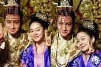 ‘기황후’ 지창욱 백진희 반전 인증샷 “하지원 질투 유발용? 어울려”