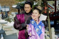 ‘기황후’ 주진모, 앙숙 백진희와 다정한 모습 “촬영장에선 친해요”