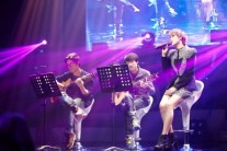 거미, 휘성과의 ‘두 잇 콘서트’ 대구 공연까지 ‘성료’