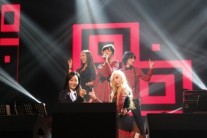 퀸비즈, 변진섭 콘서트 게스트 참여..화려한 콜라보 무대 선보여