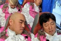 무한도전 노량진 포착 “무도 응원단, 벌써 지쳤나? 핑크빛 단잠”