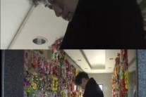 ‘레인 이펙트’ 비, 어머니 산소 찾은 이유는?