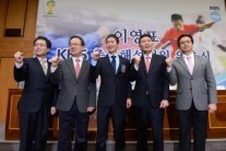 “이제는 해설위원!”…이영표, 구토할 정도로 연습했다!