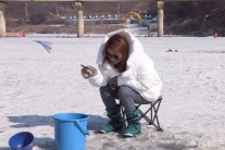 에일리, 공포의 빙어축제 경험