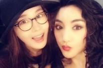 바다 · 이다해 “둘다 물오른 미모” 눈부시네