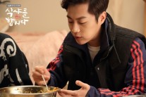 먹방 드라마 ‘마음의 허기’ 를 달래다
