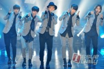 B1A4 진영-신우 “국악을 알리기 위해 노력하겠다”