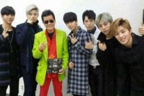 B.A.P, 태진아에 싸인CD 선물 인증샷 공개