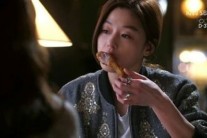 박지은 작가가 천송이를 ‘치맥’ 마니아로 만든 이유