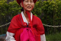 ［영화리뷰］‘만신’, 씻김굿, 그리고 영화