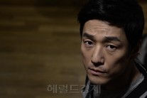 지진희 ”반듯한 사람이 불륜,악역하면 효과 클듯“
