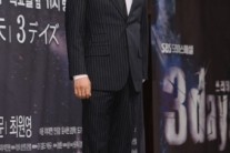 [이슈현장]손현주 “범인 묻는 딸에게 드라마로 보라고 말했다”