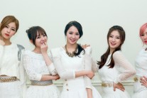 ‘백색미녀’ 걸그룹 엘리스 화이트 데뷔