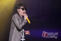 이승환 “후배들의 깃발이 될 만한 선배가 되고 싶다”