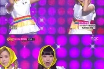 ‘음중’ 크레용팝, 닭싸움 퍼포먼스로 무대 흔들어 ‘시선집중’