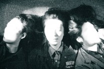 아시안체어샷, 싱글 ‘화석’ 발매…5월 영국 투어 나서