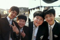 ‘너포위’ 이승기 아역 안도규, ‘띵동’ 양한열과 다정하게 ‘찰칵’