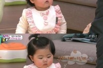 슈 쌍둥이 딸 “얼굴 반이 눈망울”…너무 귀여워