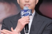 [이슈현장]‘하이힐’ 오정세 “말단에서 2인자까지..많이 올라왔다”