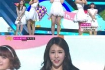 ‘음악중심’ 틴트, 청순함 넘치는 봄의 여신 변신