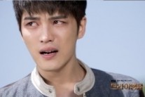 ‘트라이앵글’ 김재중, 몸을 사리지 않는 열연 ‘시청자 通했다’