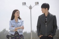 ‘트라이앵글’ 백진희-김재중, ‘달달한 해변데이트’