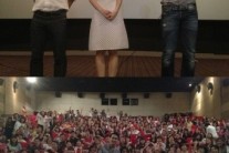 ‘인간중독’, 국내 최초 ‘평일 조조 무대인사’ 성황리