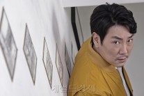 조진웅 “나쁜 놈이 익숙한가요? 웃길 줄도 아는데…”