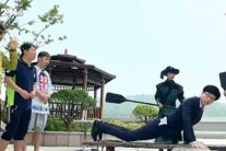 ‘홍철아 장가가자’ 공식 사과…’무한도전’ 유재석 김태호PD 곤장 세례