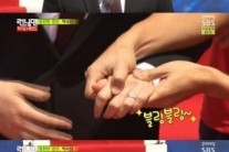‘런닝맨’ 박지성, 김민지와 결혼반지 포착…”다이아는 몇개”