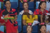 성유리 안성현 열애 인정 후 카메라 포착 ‘태극기 휘날리며’ 열띤 응원
