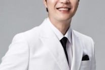 [이슈현장]조성모 “역량 부족 느끼기도…즐거운 공연 만들겠다”