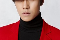 에이트 이현 전역…2PM 창민 마중 “‘옴므’ 컴백 기대해주세요!”