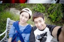 ‘연애의 발견’ 정유미·문정혁, 커플 셀카 공개 ‘달달’
