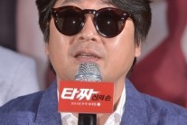 김윤석, ‘타짜2′ 출연 “강형철 감독의 협박-사명감 있어”