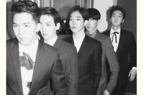 위너 런칭쇼  패션쇼처럼 워킹, 데뷔앨범 ‘‘2014 S/S’ 첫 공개