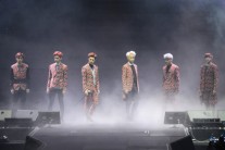 일본팬들 혼 빼는 K팝 새 아이돌…라이브는 ‘초월급 열기’